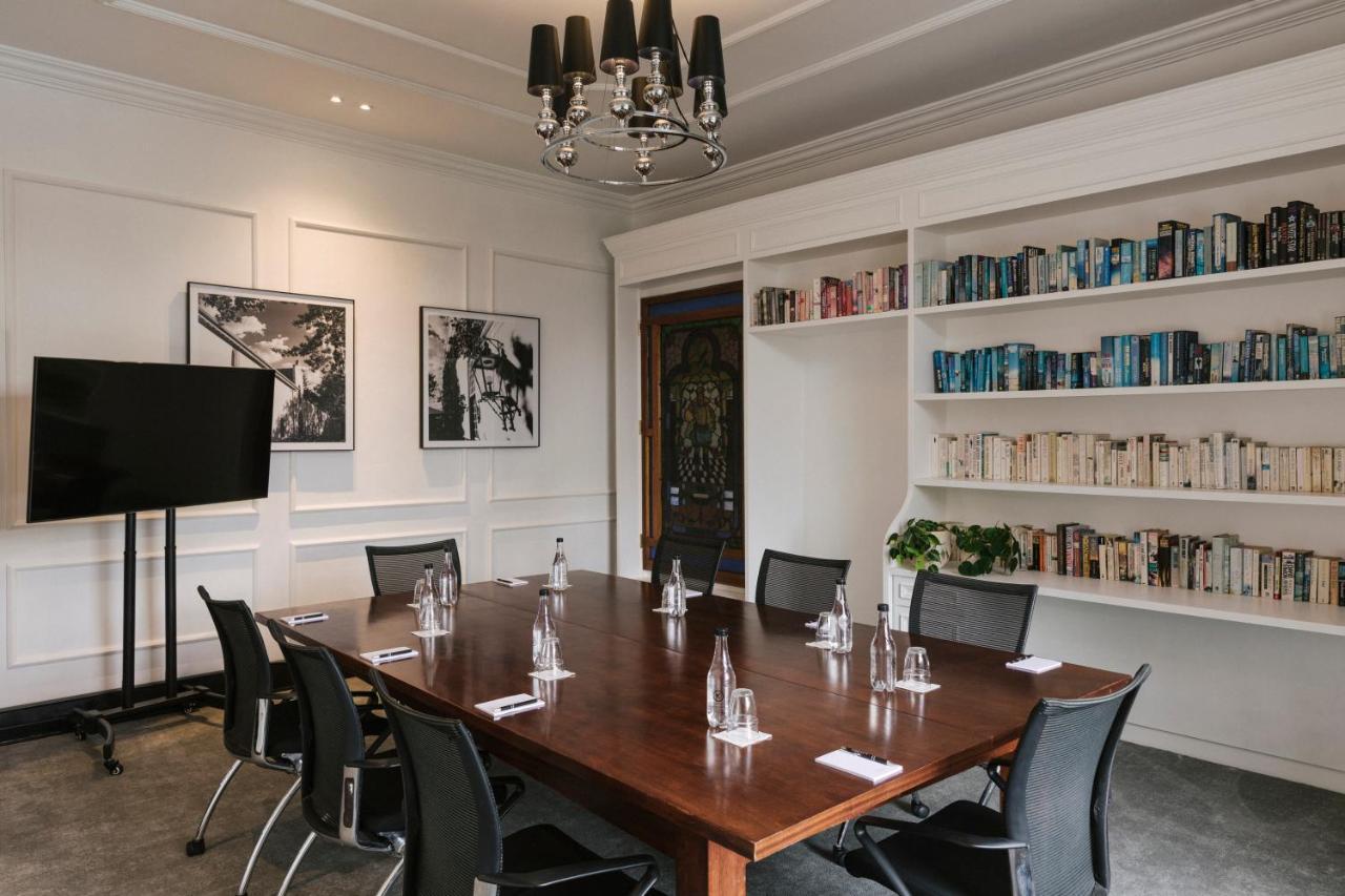 The Alphen Boutique Hotel & Spa Кейптаун Екстериор снимка